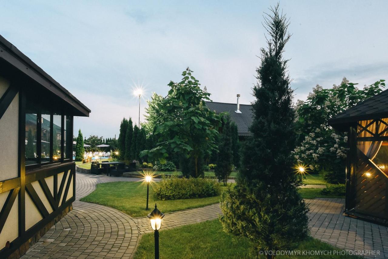 Zagorod Hotel Girka Polonka Exteriör bild