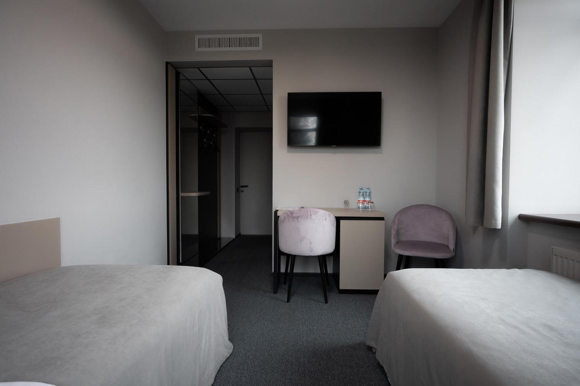 Zagorod Hotel Girka Polonka Exteriör bild