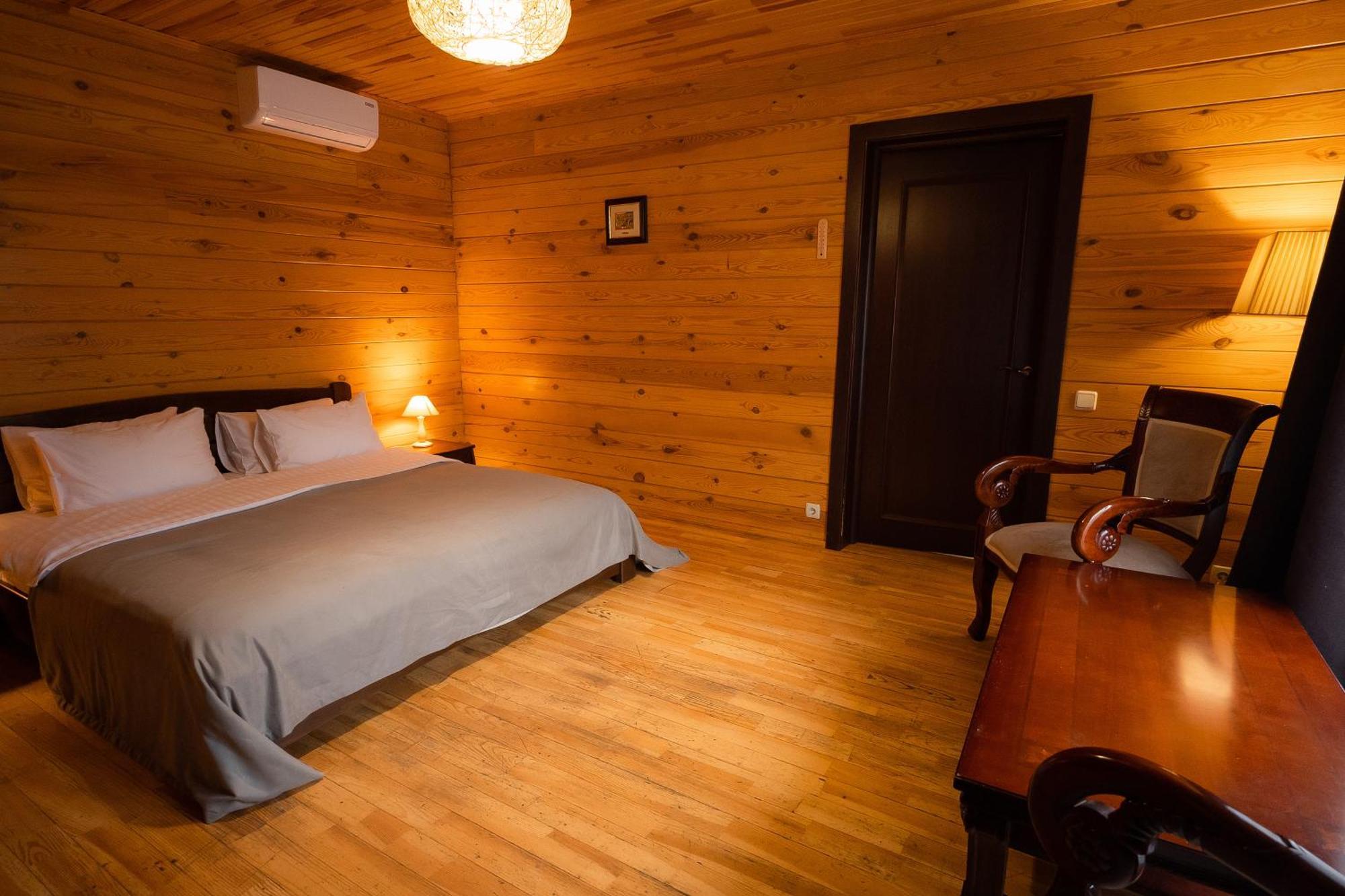Zagorod Hotel Girka Polonka Exteriör bild